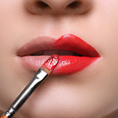 Lipstick Buying and Application: Mistakes to Avoid