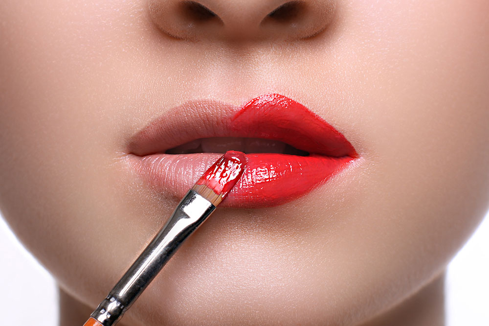 Lipstick Buying and Application: Mistakes to Avoid